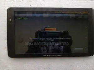 New Archos 101 Internet Tablet 8 GB Black