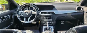 Mercedes-Benz C300 Luxury 4Matic Sedan AWD (3.5L 6cyl 7A) 2014 Black
