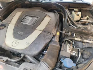 Mercedes-Benz C300 Sport Sedan AWD (3.0L 6cyl 7A) 2008 Black