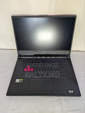 Laptop Asus ROG Strix G15 8GB Intel Core i7 SSD 512GB