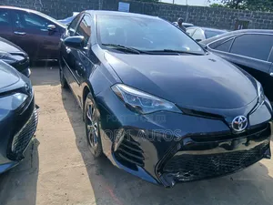 Toyota Corolla LE ECO w/Package 1 4dr Sedan (1.8L 4cyl CVT) 2017 Green