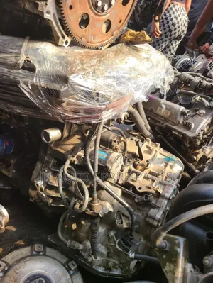 Toyota Corolla 2013/2014/2015 Japan Engine and Gearbox 12pin