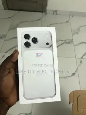 New Apple iPhone 17 Pro Max 512 GB Silver