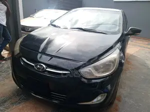 Hyundai Accent SE Automatic 2010 Black
