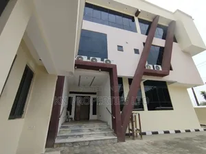 For Rent  6 Bedroom Semi-Detached Duplex