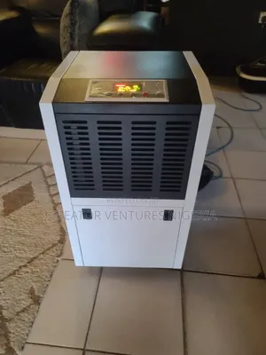 Dehumidifier Black Decker 150 Lt Industry,Removes Mist,Pints,Waiter.