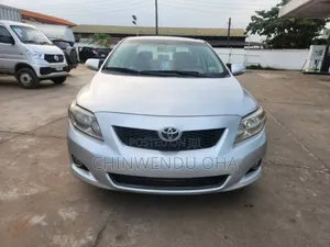 Toyota Corolla 2011 Silver