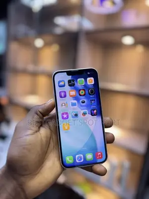 Apple iPhone 13 128 GB