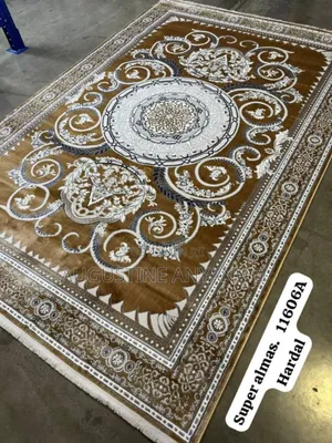 Super Quality Arabian Center Rug Size 7ft/10ft