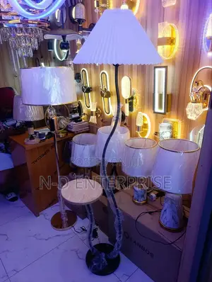 Stending Lamp