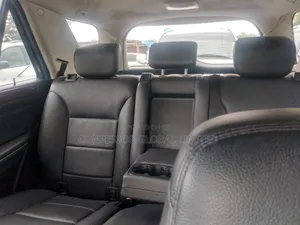 Mercedes-Benz M Class 2011 Blue