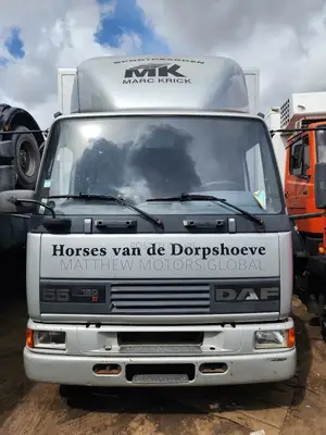 Super Clean Foreign Used Daf 55 Container Body Truck
