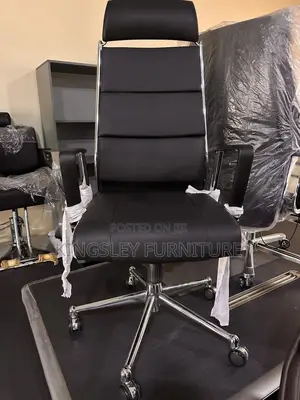 High Back Quality Executive Office Chair