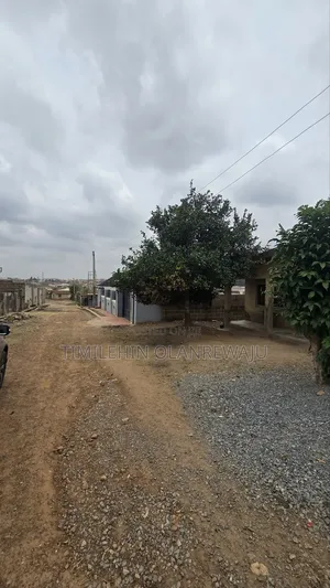 A Big Plot of Land at Airport Area, Alakia, Old Ife Road Ibadan