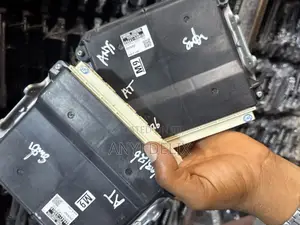 Ecu Brain Box Land Cruiser Prado 015/2017 Diesel 1kdftv at 89661-60n10