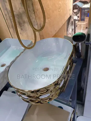 Shinning Gold and White Countertop Basin