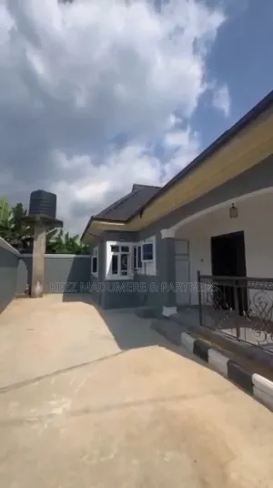 3bdrm Bungalow in Ogbogoro , Port, Obio-Akpor for sale