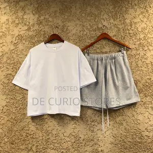 Onseven Plain Crop Shirt