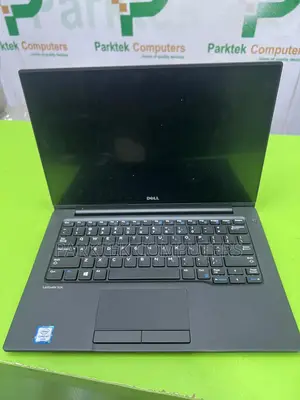 Laptop Dell Latitude 13 7370 8GB Intel Core M SSD 256GB