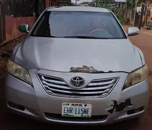 Toyota Camry 2007 Gray