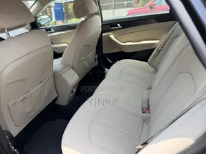 Hyundai Sonata SE 4dr Sedan (2.4L 4cyl 6A) 2015 Brown