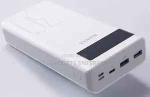 Romoss Sense 8p+ Display.