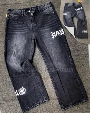 This Baggy Jean Is Not Your Regular Kind at All
Top Quality, Clean Fit
