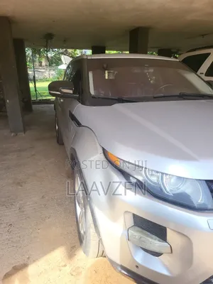 Land Rover Range Rover Evoque Pure Plus AWD 2013 Silver