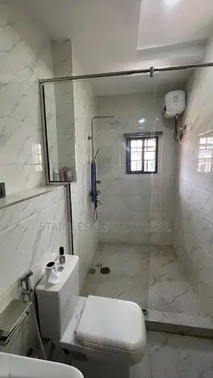 Plain Shower Glass Bathroom Divider