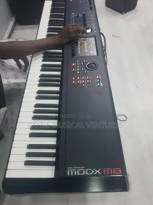 Yamaha Modx M8, 88 Key Synthesizer