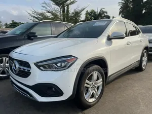 Mercedes-Benz GLA 250 2022 White