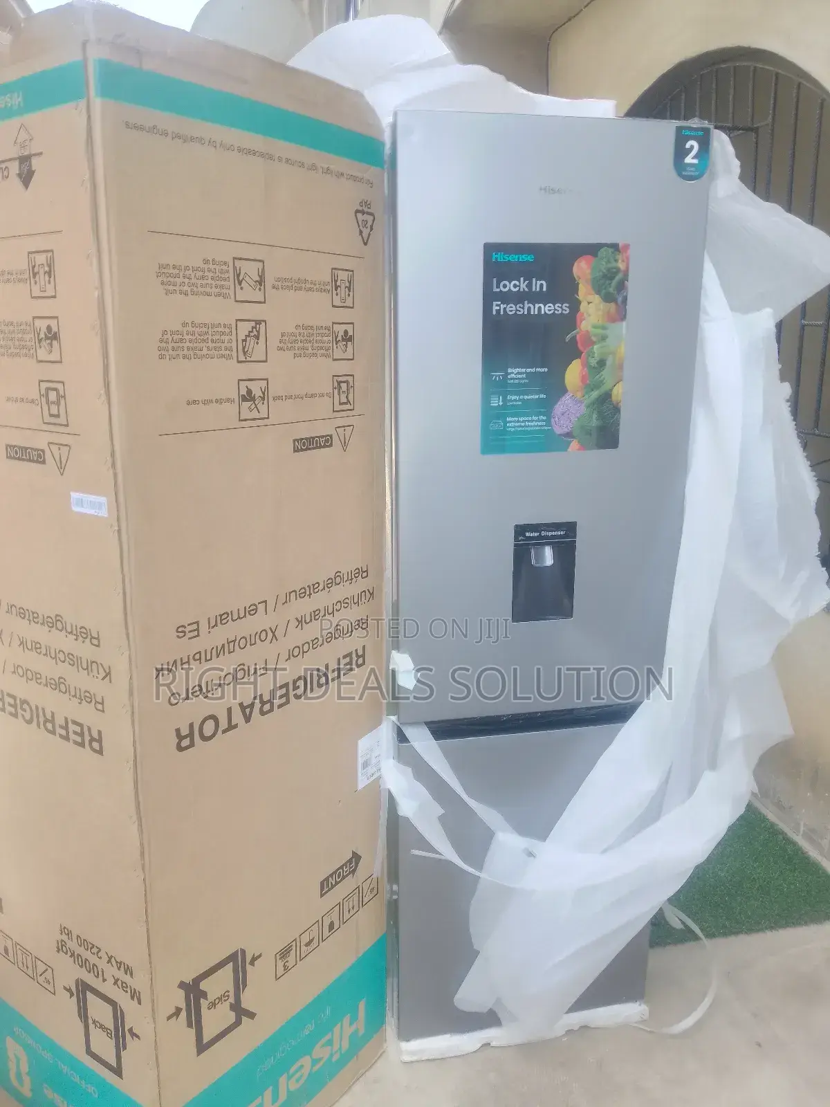 Efficient Bottom Freezer Refrigerator – Silver Finish