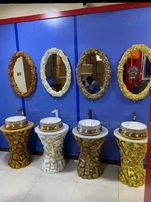 High Quality Executive Standing Washing Hand Basin With Mirror
