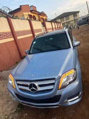 Mercedes-Benz GLK-Class 2010 Blue
