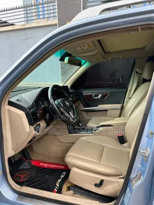 Mercedes-Benz GLK-Class 2010 Blue
