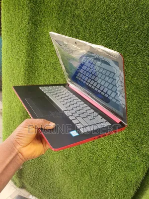 Laptop HP 14-ep0063 4GB Intel Core i3 SSD 128GB