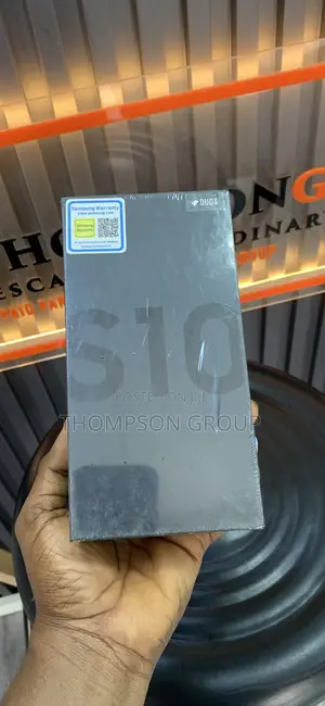New Samsung Galaxy S10 128 GB