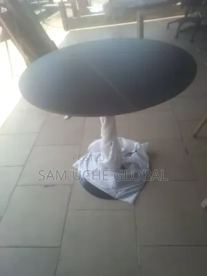 Restaurants Dining Table