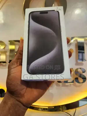 New Apple iPhone 15 Pro Max 256 GB Black