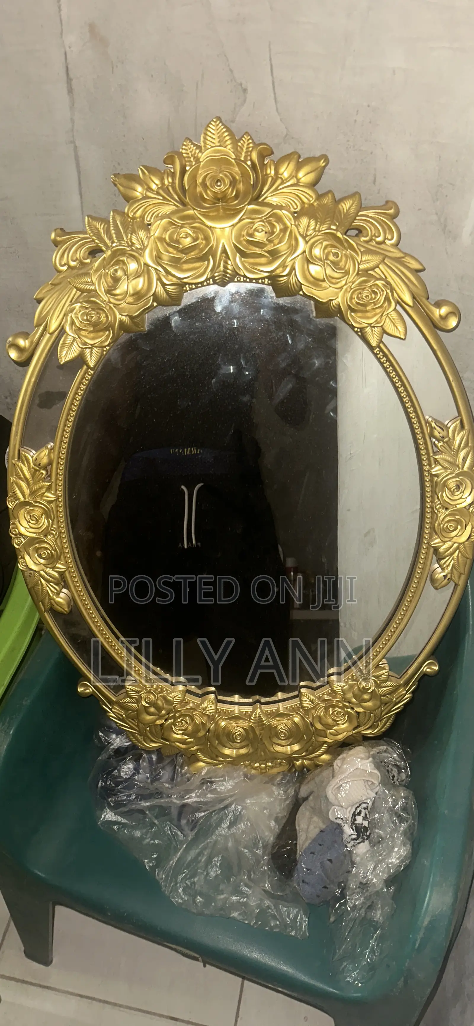 Large Oval Wall-Mounted Mirror