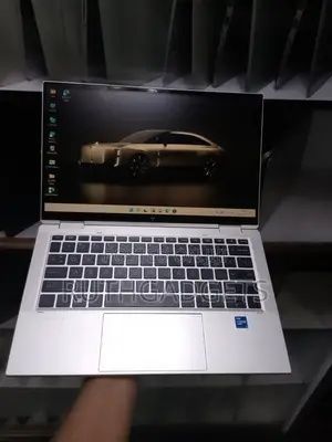 Laptop HP EliteBook x360 1030 G8 16GB Intel Core i7 SSD 512GB