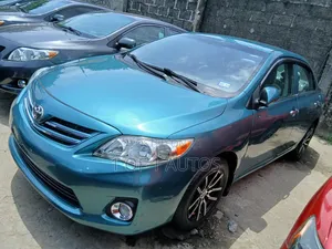 Toyota Corolla LE 4dr Sedan (1.8L 4cyl 4A) 2010 Green