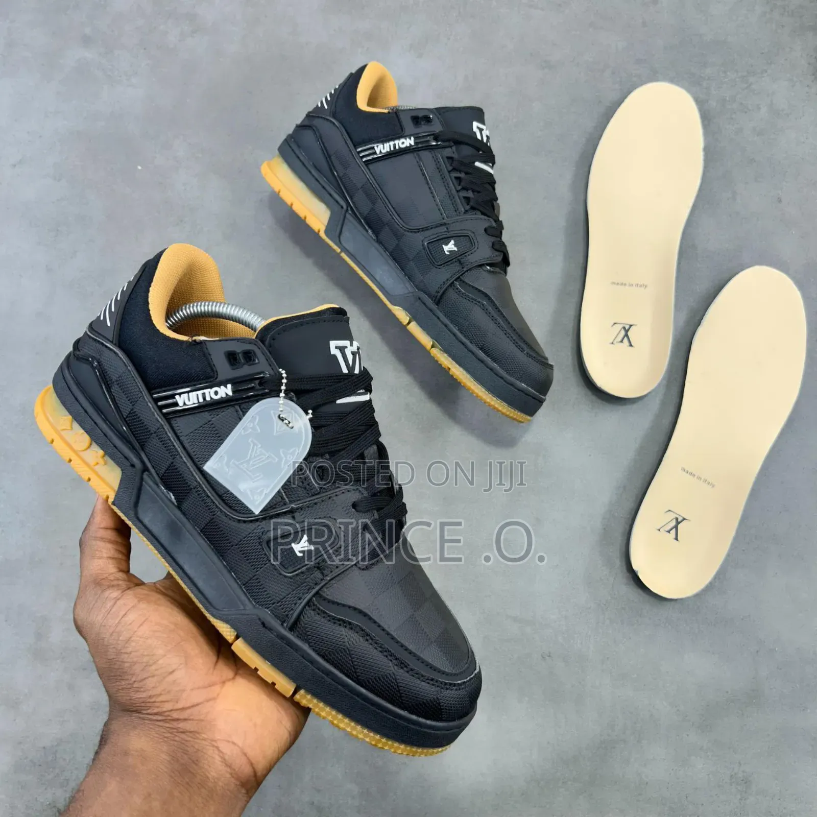 Hand-Hold Concept  Lv Trainers