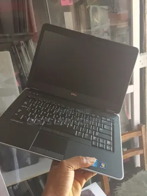 Laptop Dell Latitude E6440 8GB Intel Core i5 HDD 500GB