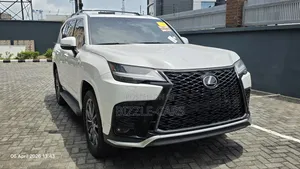 Lexus LX 600 2023 White