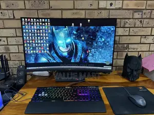 Samsung 27 Inches Curvy Monitor