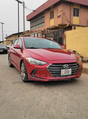 Hyundai Elantra Limited Sedan FWD (2.0L 4cyl 6A) 2017 Red