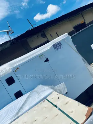 Set of Standard Quality Sp Perkins 300kva Generator
