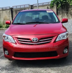 Toyota Corolla LE 4dr Sedan (1.8L 4cyl 4A) 2013 Red