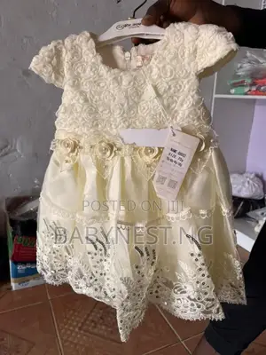 Infant Gown With Leggings